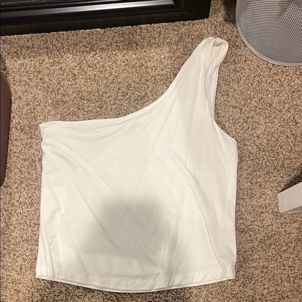 One-Shoulder White Top apricot lane